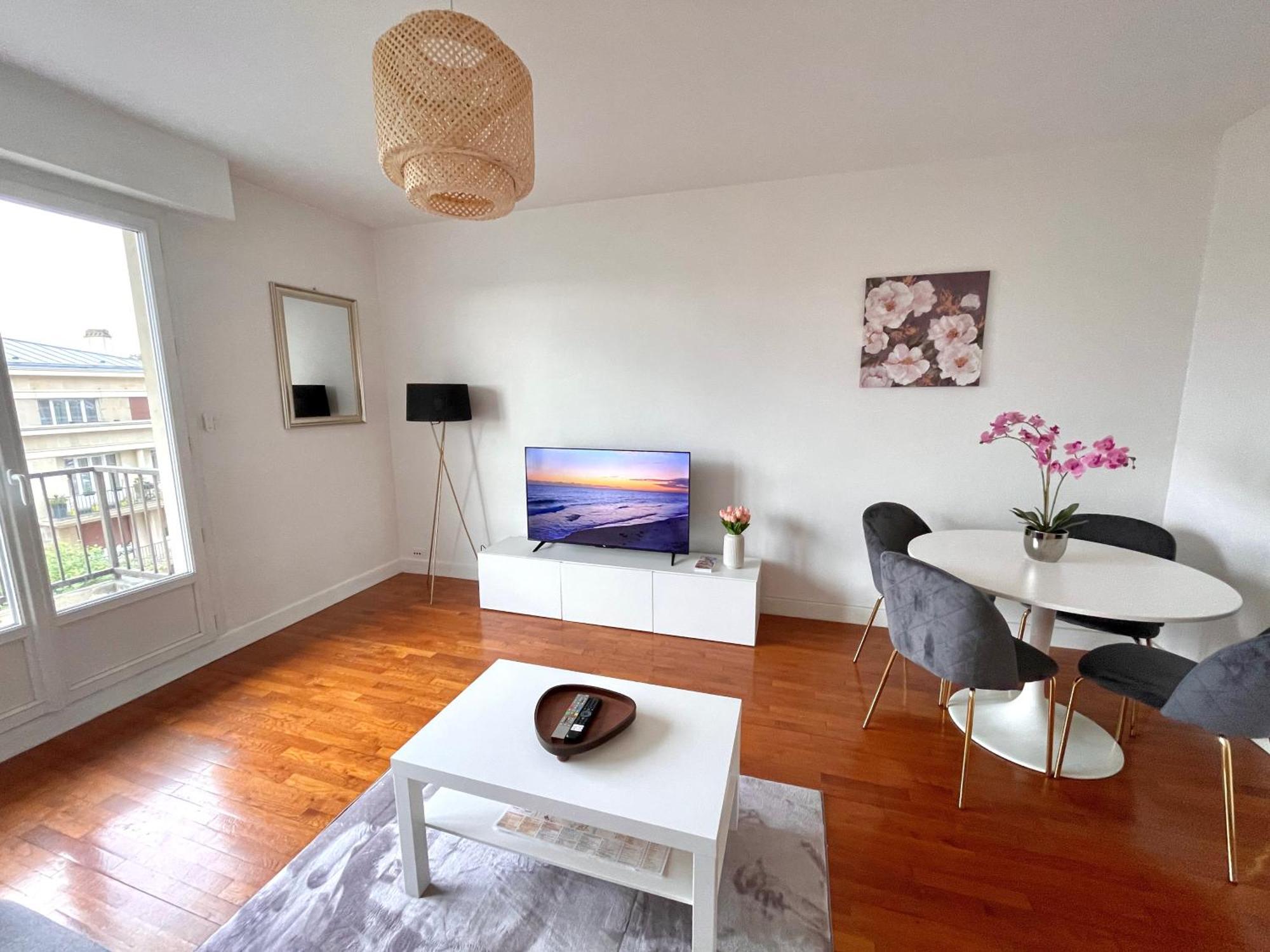 Appartement Confortable, Centre-Ville Troyes Exterior foto
